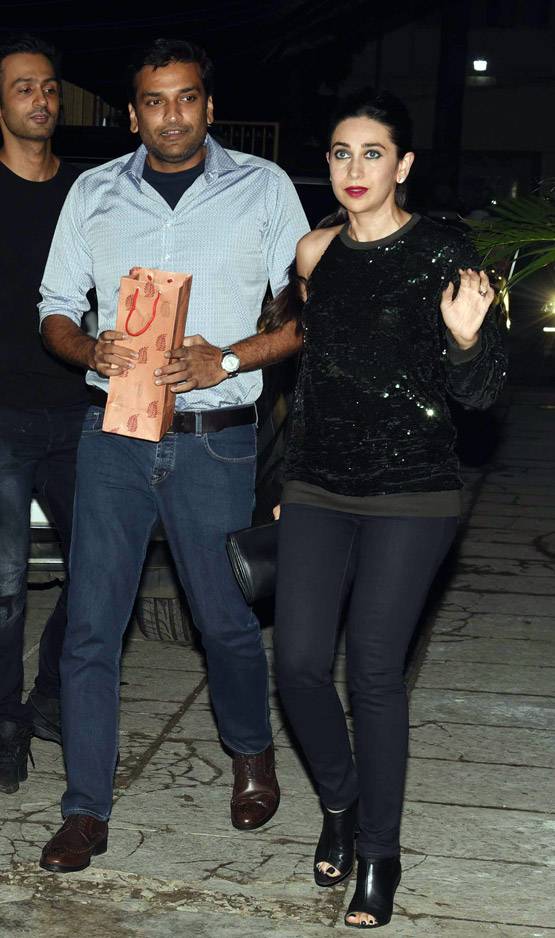 EX हसबैंड की बर्थडे पार्टी में सबसे छोटी ड्रेस में पहुंची मलाइका अरोड़ा