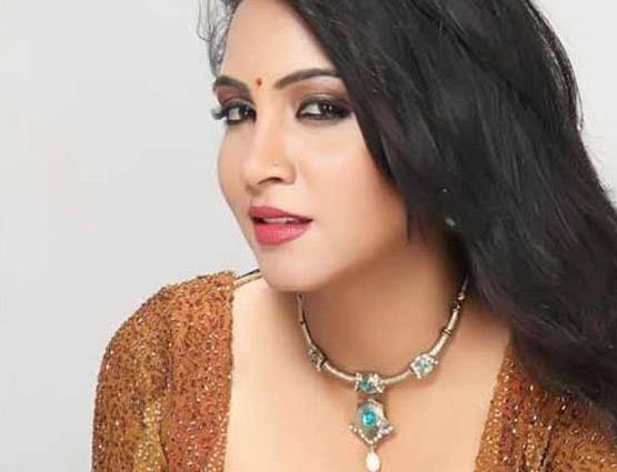 बिग बॉस से अर्शी को ऑफर, शाहिद अफरीदी को बता चुकी हैं लवर