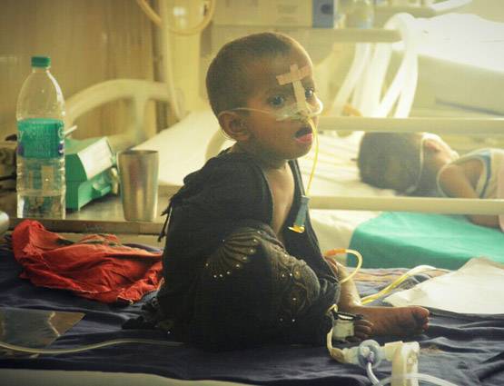 तस्वीरों में देखिए...गोरखपुर मेडिकल कॉलेज की कड़वी हकीकत...