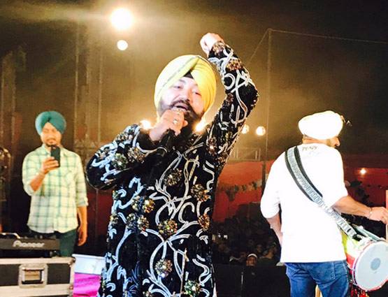 11 साल की उम्र में छोड़ा था घर, नाम के साथ क्यों मेहंदी लगाते हैं दलेर