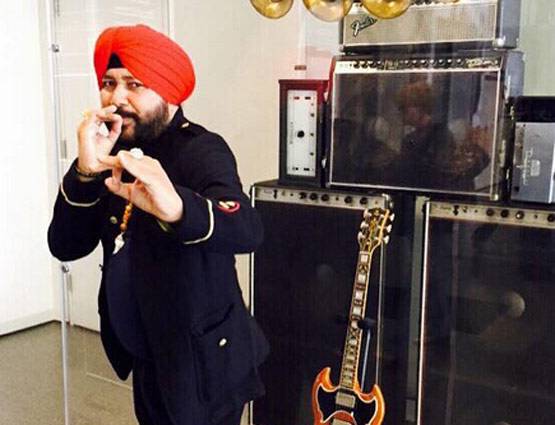 11 साल की उम्र में छोड़ा था घर, नाम के साथ क्यों मेहंदी लगाते हैं दलेर