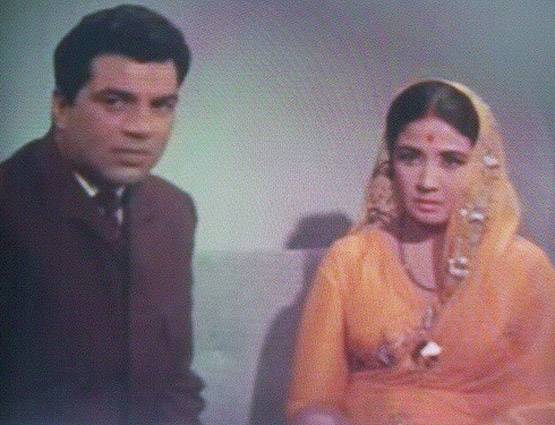 पति से आधी उम्र की थीं मीना कुमारी, धर्मेंद्र की बेवफाई ने बना दिया था शराबी