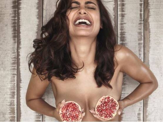 टॉपलेस ना बिकिनी अब पूरी Nude हुईं ईशा गुप्ता, शेयर की PHOTOS