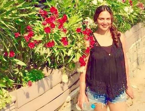 PHOTOS रानी पिंक कलर में ईशा देओल ने क्या खूब जमाया गोद भराई का रंग