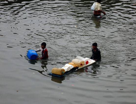 बाढ़ का बढ़ता कहर, गुजरात में मरने वालों की संख्या 224 हुई