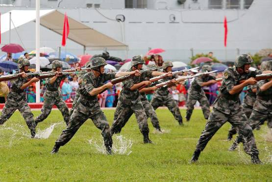 सामने आई चीनी सेना की दिक्कत, बोली- हस्तमैथुन न करें
