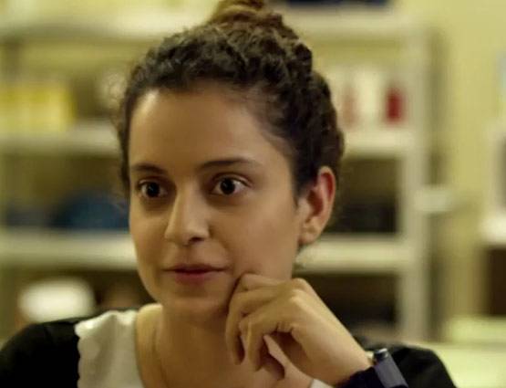 कंगना को लगी जुए और चोरी की लत, बताया लड़का पटाना तो टैलेंट है