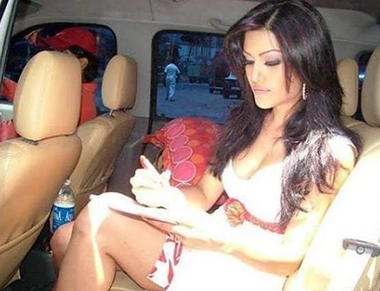 सर्जरी में खराब हुआ इस एक्ट्रेस का चेहरा, सेक्सुअल हैरासमेंट को लेकर हैं चर्चा में