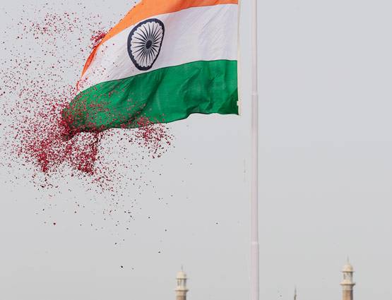 आजादी के जश्न की वो तस्वीरें जो बहुत कुछ बयां करती हैं...