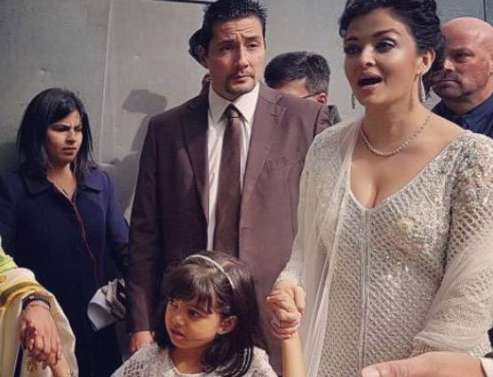 मेलबर्न में ऐश्वर्या राय ने बेटी आराध्या संग फहराया तिरंगा, PHOTOS