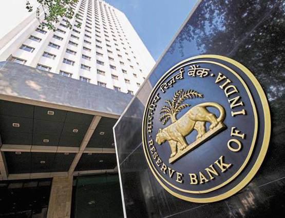 सुनहरे रंग के धागे में सजकर कल आएगा 200 का नोट, जानें खूबियां