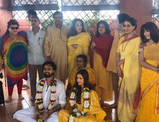 PHOTOS: रिया सेन ने की शादी, प्रेग्नेंसी से MMS स्कैंडल तक रहीं चर्चा में