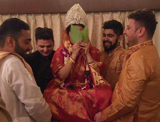 PHOTOS: रिया सेन ने की शादी, प्रेग्नेंसी से MMS स्कैंडल तक रहीं चर्चा में