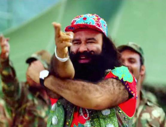 राम रहीम के Looks- इन मूंछों में कुछ बात है