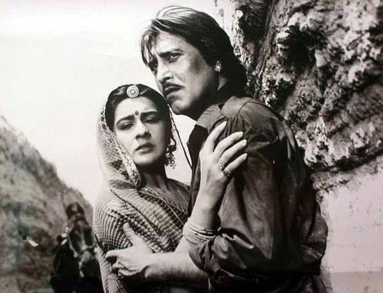 ये हैं अमृता सिंह की मां, संजय गांधी की नसबंदी योजना में था अहम रोल