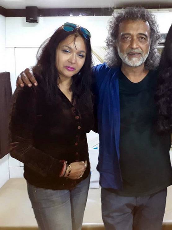 बॉलीवुड की इस एक्ट्रेस का घर टूटने की कगार पर. जाने कौन है वजह?