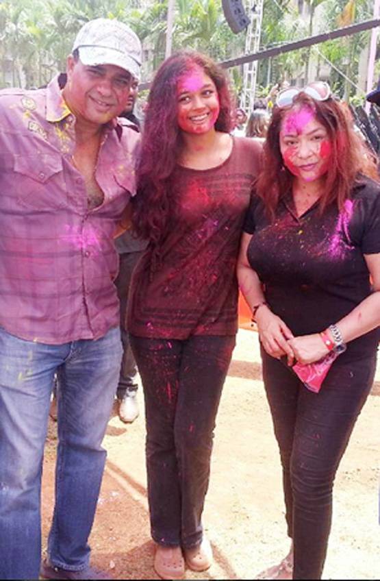 बॉलीवुड की इस एक्ट्रेस का घर टूटने की कगार पर. जाने कौन है वजह?