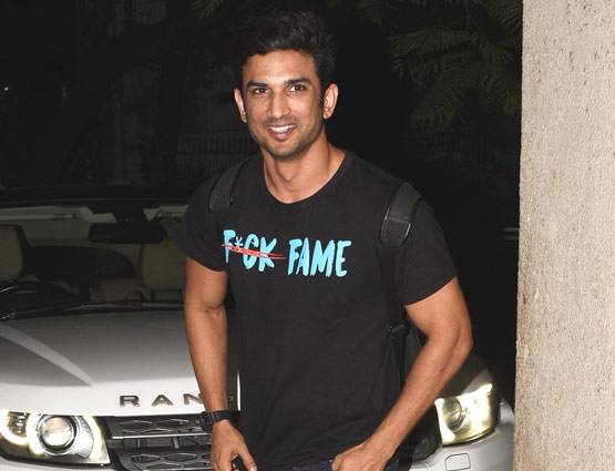 डायरेक्टर के ऑफिस Bold ड्रेस में पहुंची सैफ की बेटी, देखें PHOTOS