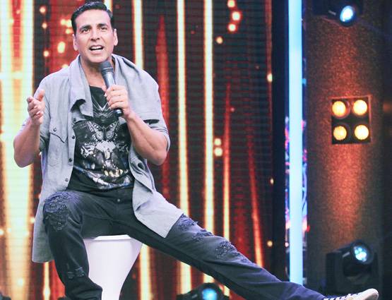 एक ही शो पर पहुंचे शाहरुख और अक्षय कुमार, हुआ ये धमाल