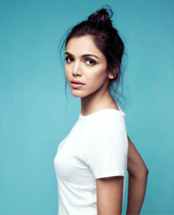 शाहरुख के साथ किया डेब्यू, फिर किसी फिल्म में नहीं दिखी सचिन की बेटी