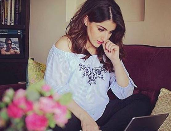 प्रेग्नेंसी में काफी एक्टिव हैं सोहा, शेयर करती हैं बेबी बंप की PHOTOS