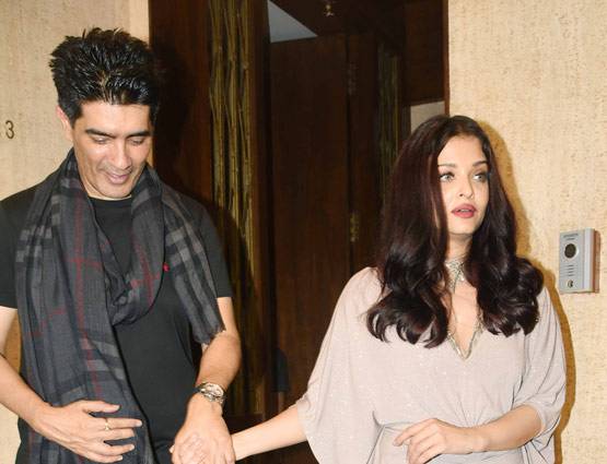 PHOTOS: श्रीदेवी की बर्थडे पार्टी में जाह्न्वी का BOLD फैशन