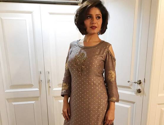 तलाक के बाद बेघर हो गई थी सुनिधि चौहान, इस एक्टर ने दी थी पनाह