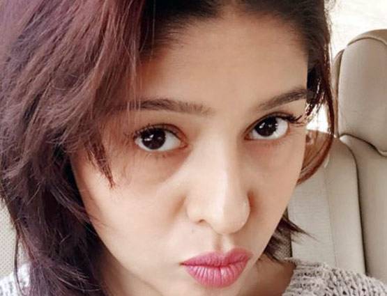 18 की उम्र में मां-बाप के खिलाफ जाकर की थी सुनिधि ने शादी, 13 साल बड़ा था पहला पति