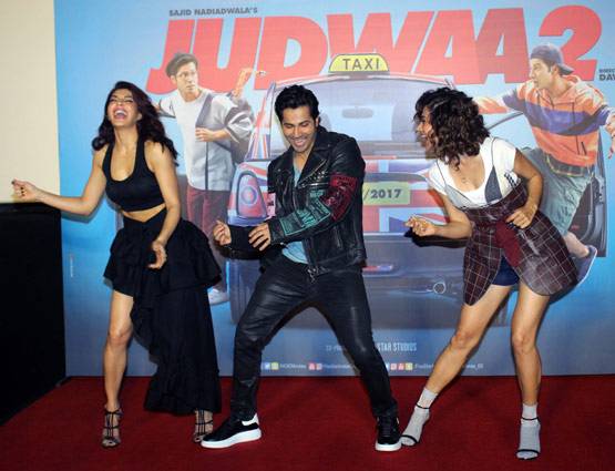 PHOTOS जुड़वा-2 के ट्रेलर लॉन्च पर असली टि्वंस ने मचाया धमाल