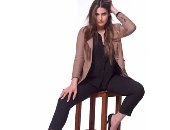 स्कूल में ऐसी दिखती थीं जरीन खान, देखकर रह जाएंगे हैरान