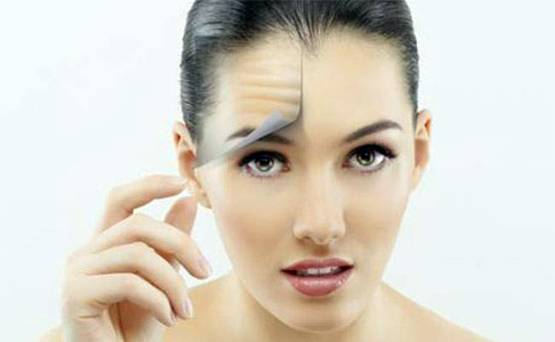 रोजाना मेकअप करने से होते हैं ये नुकसान...