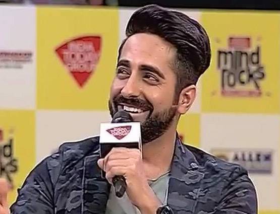 इस एक्टर ने ट्रेन में गाकर जुटाए थे पैसे, फिर गए गोवा घूमने