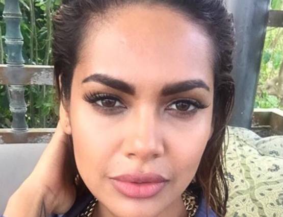 इंडोनेशिया में इस तरह आराम फरमा रही हैं ईशा गुप्ता, देखें तस्वीरें