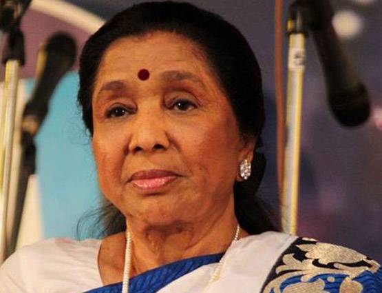 16 की उम्र में इस गायिका ने की थी शादी, एक्टिंग में भी कम नहीं