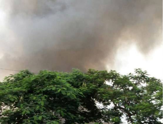 PHOTOS: राज कूपर का बनाया RK स्टूडियो आग में खाक, हुआ भारी नुकसान