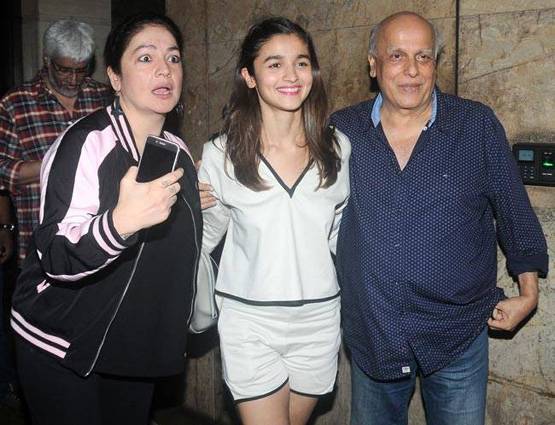 वो फिल्मकार, जिसने सनी लियोनी को बनाया बॉलीवुड एक्ट्रेस