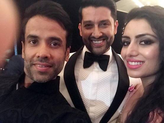 Inside photo: आफताब ने पत्नी से शाही अंदाज में की दोबारा शादी