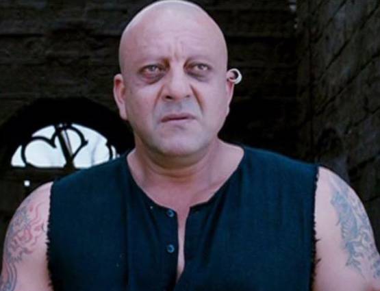 खलनायक से द गुड महाराजा, 36 साल में ऐसे बदला संजू बाबा का लुक