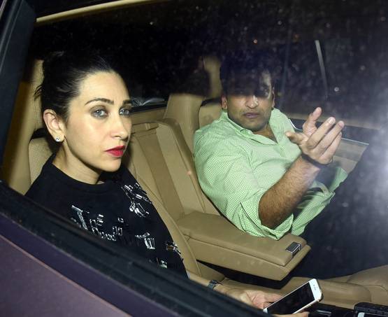 करीना ने अपने घर रखी बर्थडे पार्टी, 'बॉयफ्रेंड' संग पहुंची करिश्मा