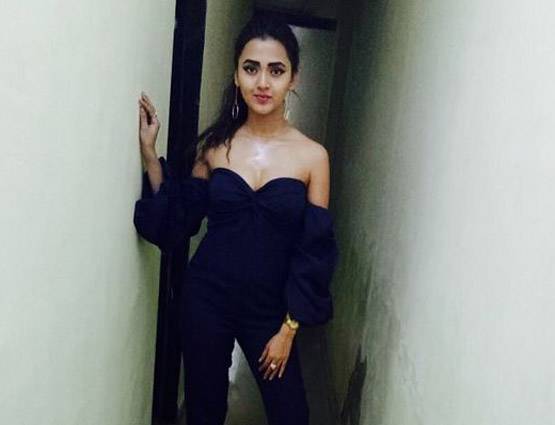 PHOTOS: पहरेदार पिया की बंद होने के बाद शो की एक्ट्रेस बिकिनी में कर रही है CHILL