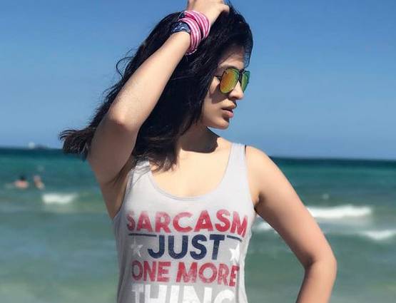 ये हैं जूली 2 की हॉट एक्ट्रेस, 15 साल की उम्र से कर रही हैं काम