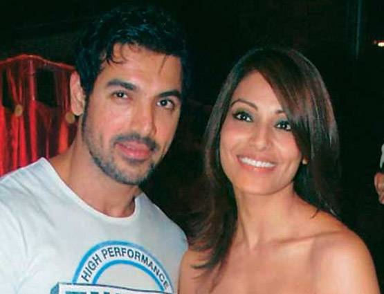 एक्स के 'धोखे' को भूली नहीं हैं बिपाशा, जॉन को दी 'गाली'