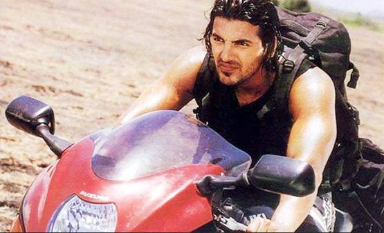 बॉलीवुड के 5 हीरो, जिन्होंने खलनायक बनकर कमाया नाम