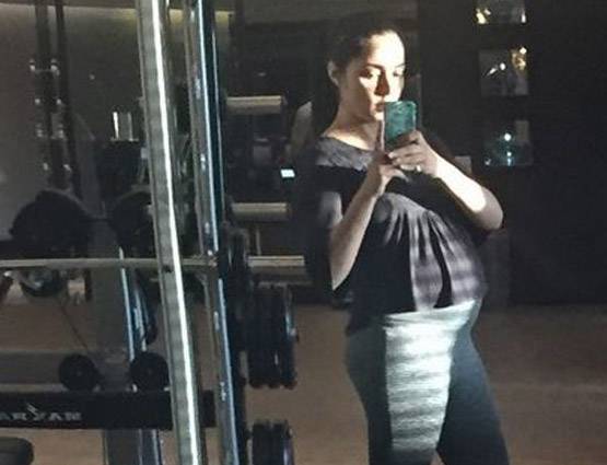 बाथटब में न्यूड फोटो पर ट्रोल हुईं सेलिना ने दिया मुंहतोड़ जवाब