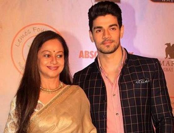 पिता आदित्य के कंगना से अफेयर पर बोले सूरज, मां का दुख देखा है मैंने