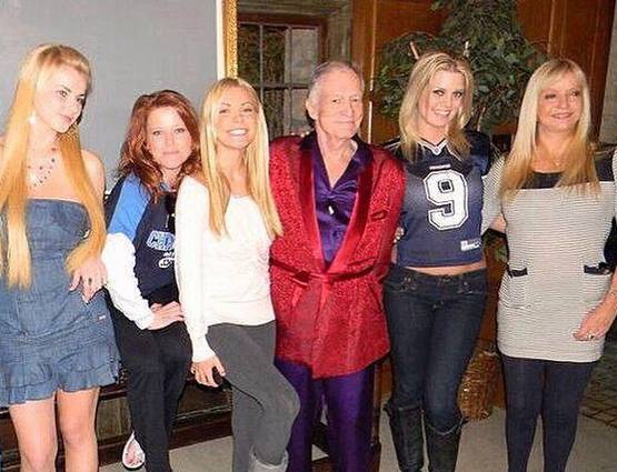 खूबसूरत मॉडल्स के लिए सोने की जेल से कम नहीं था प्लेबॉय मेंशन