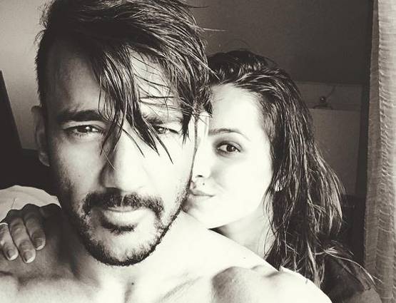 पति संग यहां रोमांटिक हाॅलीडे मना रही है ये एक्ट्रेस, देखें PHOTOS