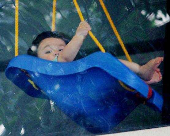 ये फोटोज बताती हैं बड़े होकर तैमूर बनेगा सुपरस्टार, फिर दिखा CUTE LOOK