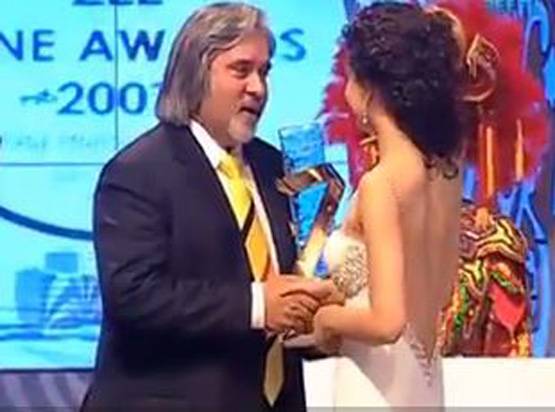 माल्या से लिया था पहला अवॉर्ड, क्यों नर्वस हो गई थीं कंगना?