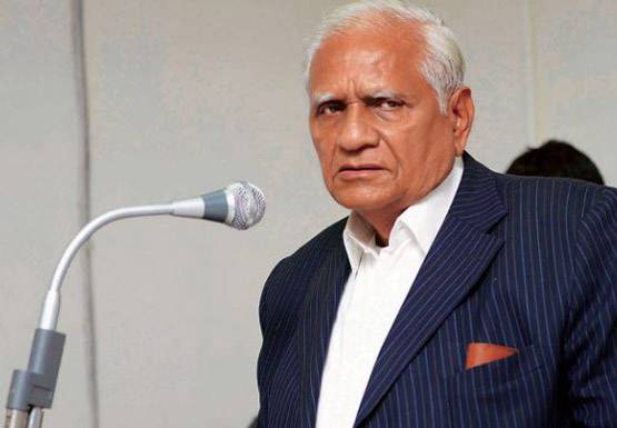 67 साल के हुए मोदी, देखिए कौन-कौन है परिवार में और कैसा जीवन जीते हैं इनके भाई